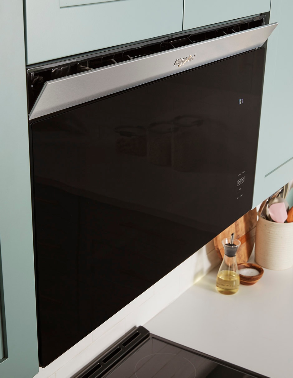 Horno de microondas convencional de 1.1 pies 6